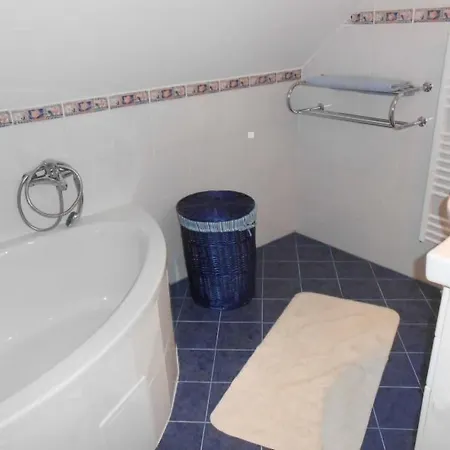 Haus Laura- By Interhome Prázdninový dům *